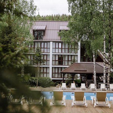 Yaremche Club Hotel Екстериор снимка