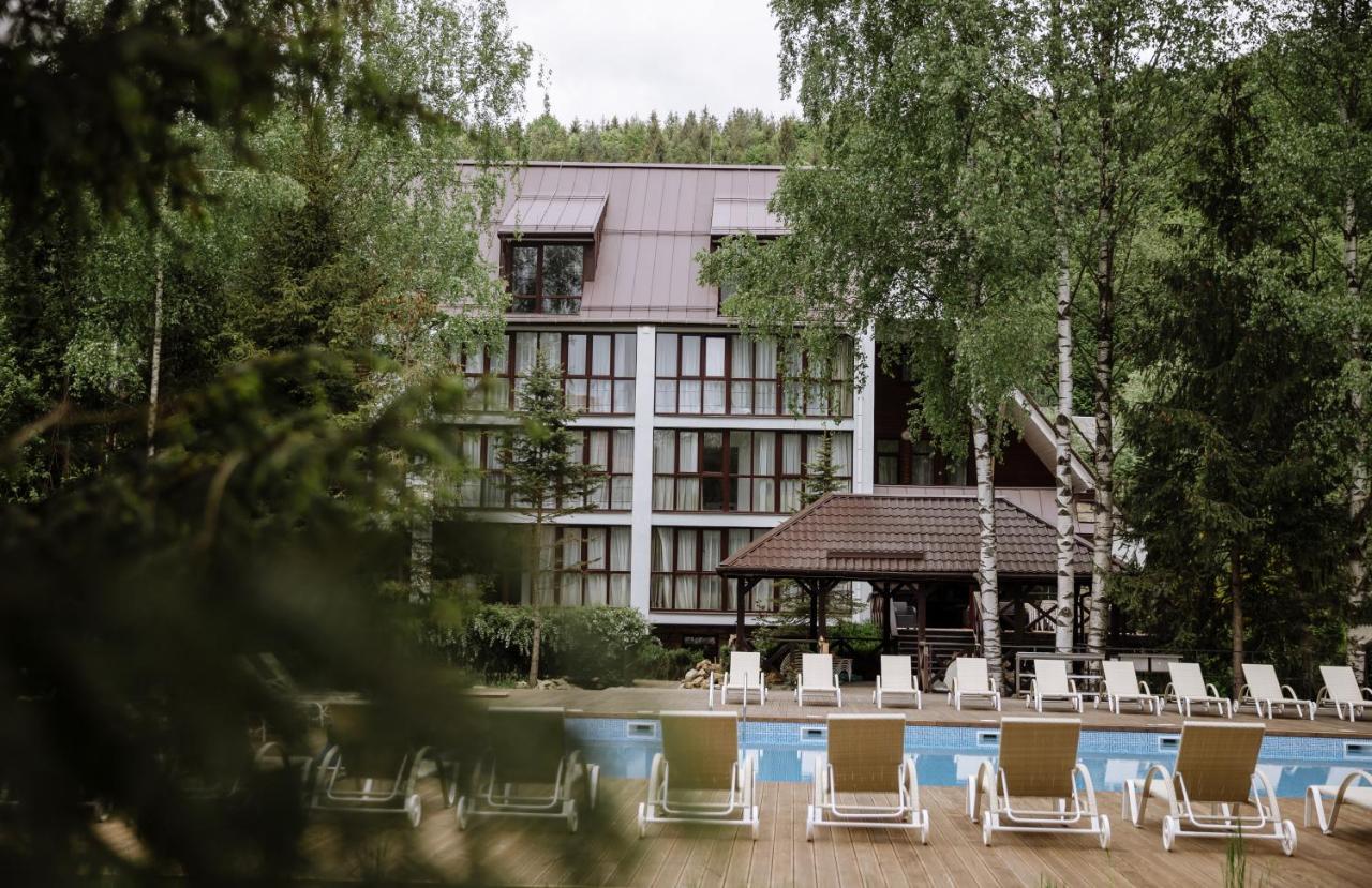 Yaremche Club Hotel Екстериор снимка