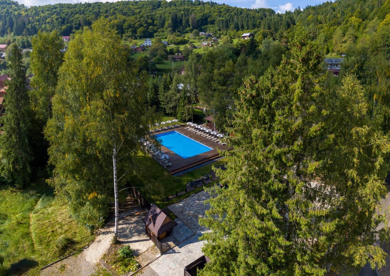 Yaremche Club Hotel Екстериор снимка