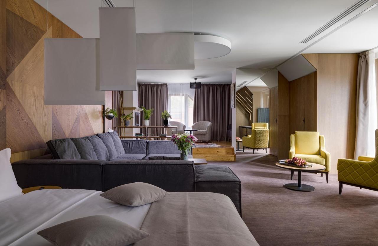Yaremche Club Hotel Екстериор снимка