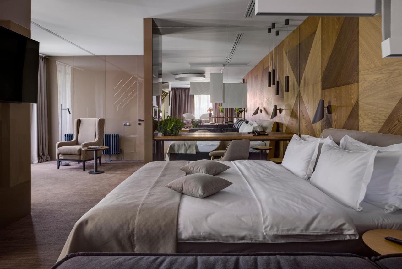 Yaremche Club Hotel Екстериор снимка