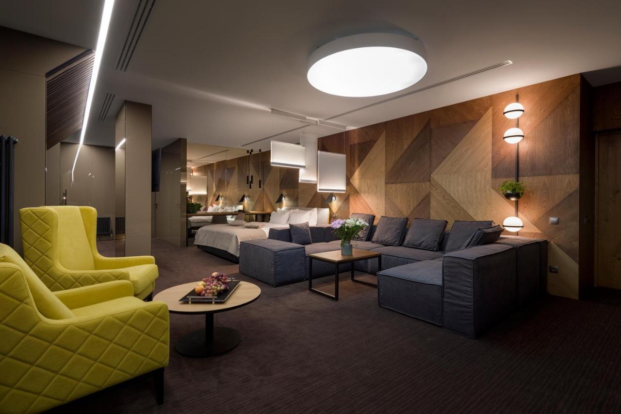 Yaremche Club Hotel Екстериор снимка