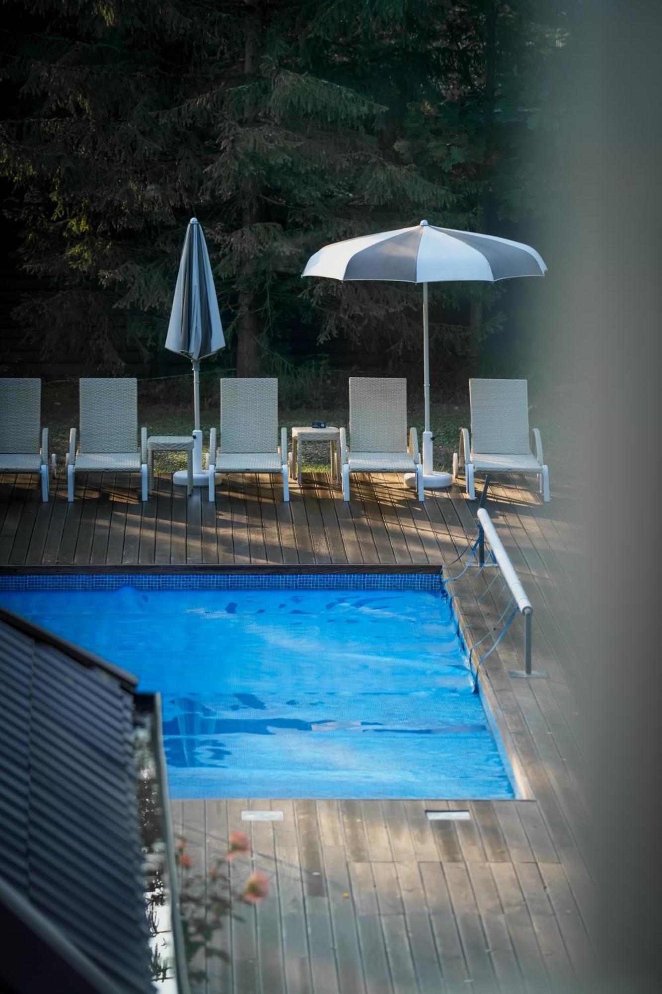 Yaremche Club Hotel Екстериор снимка