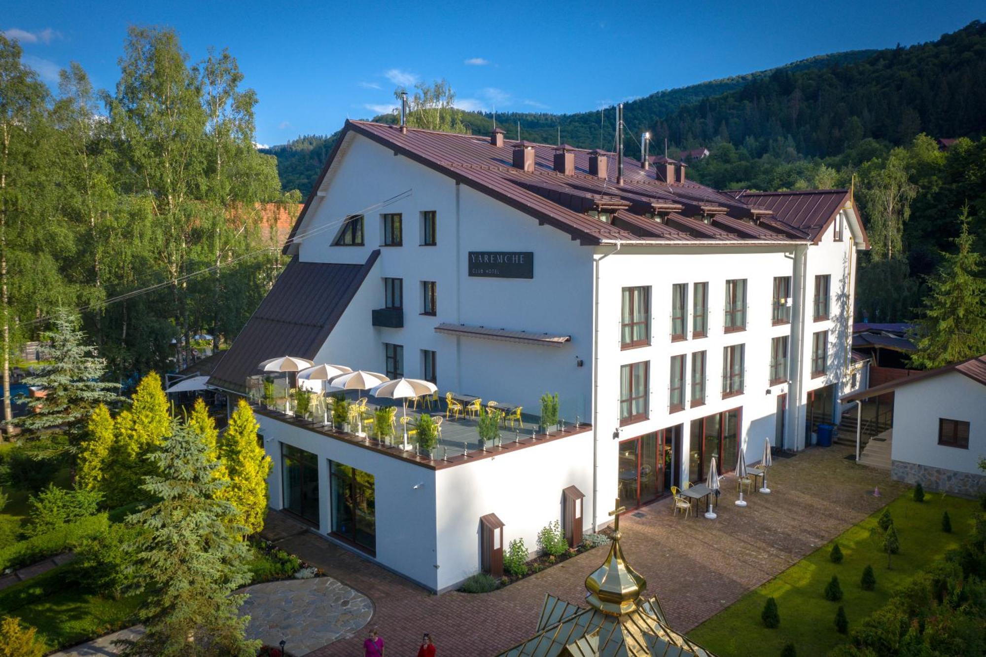 Yaremche Club Hotel Екстериор снимка