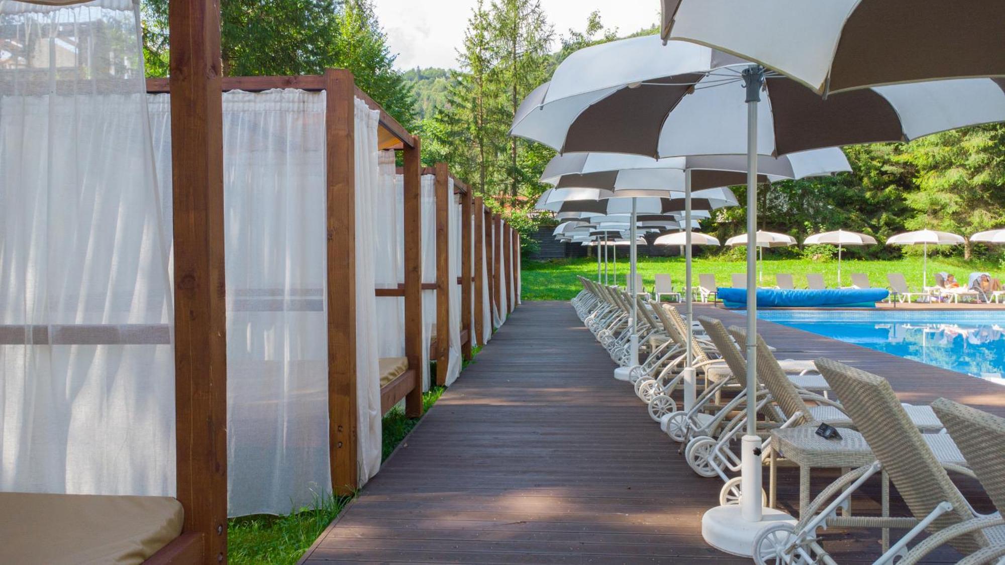 Yaremche Club Hotel Екстериор снимка